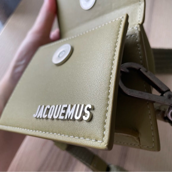 Jacquemus Le Chiquito Logo Lettering Mini Tote Bag - Picture 9 of 12